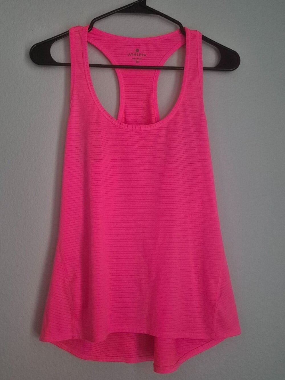 Athleta Pink Racerback Tank Top Medium Lightweight Stretchy Activewear